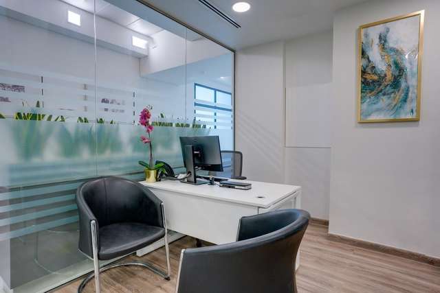 مستشفى مورفيلدز للعيون